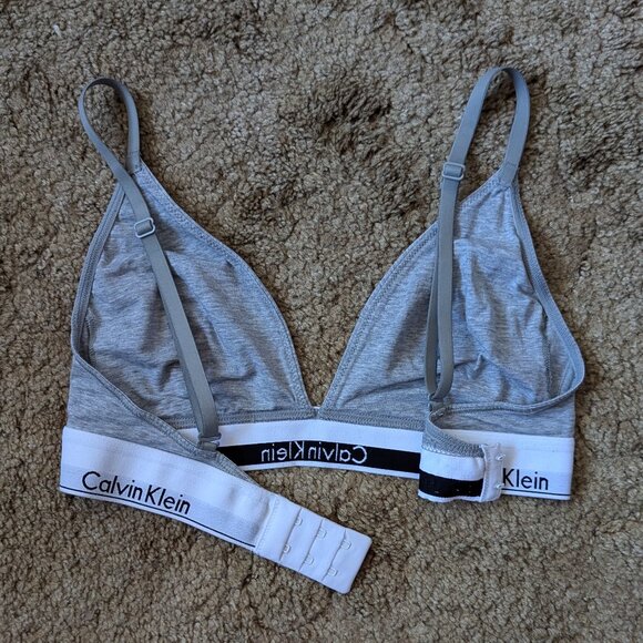 Calvin Klein Unlined Bra - Picture 3 of 4